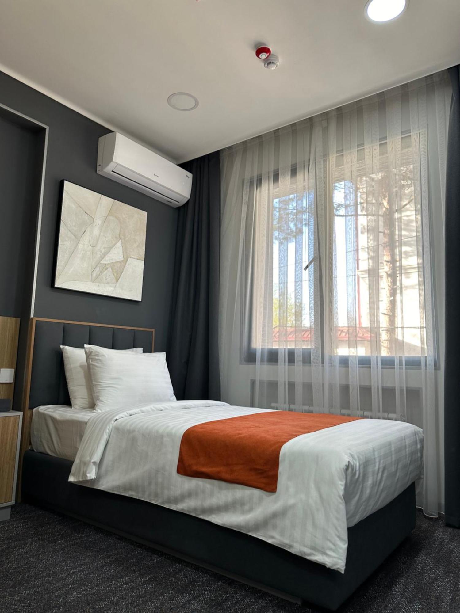 Nuovo Boutique Hotel Tashkent Ngoại thất bức ảnh
