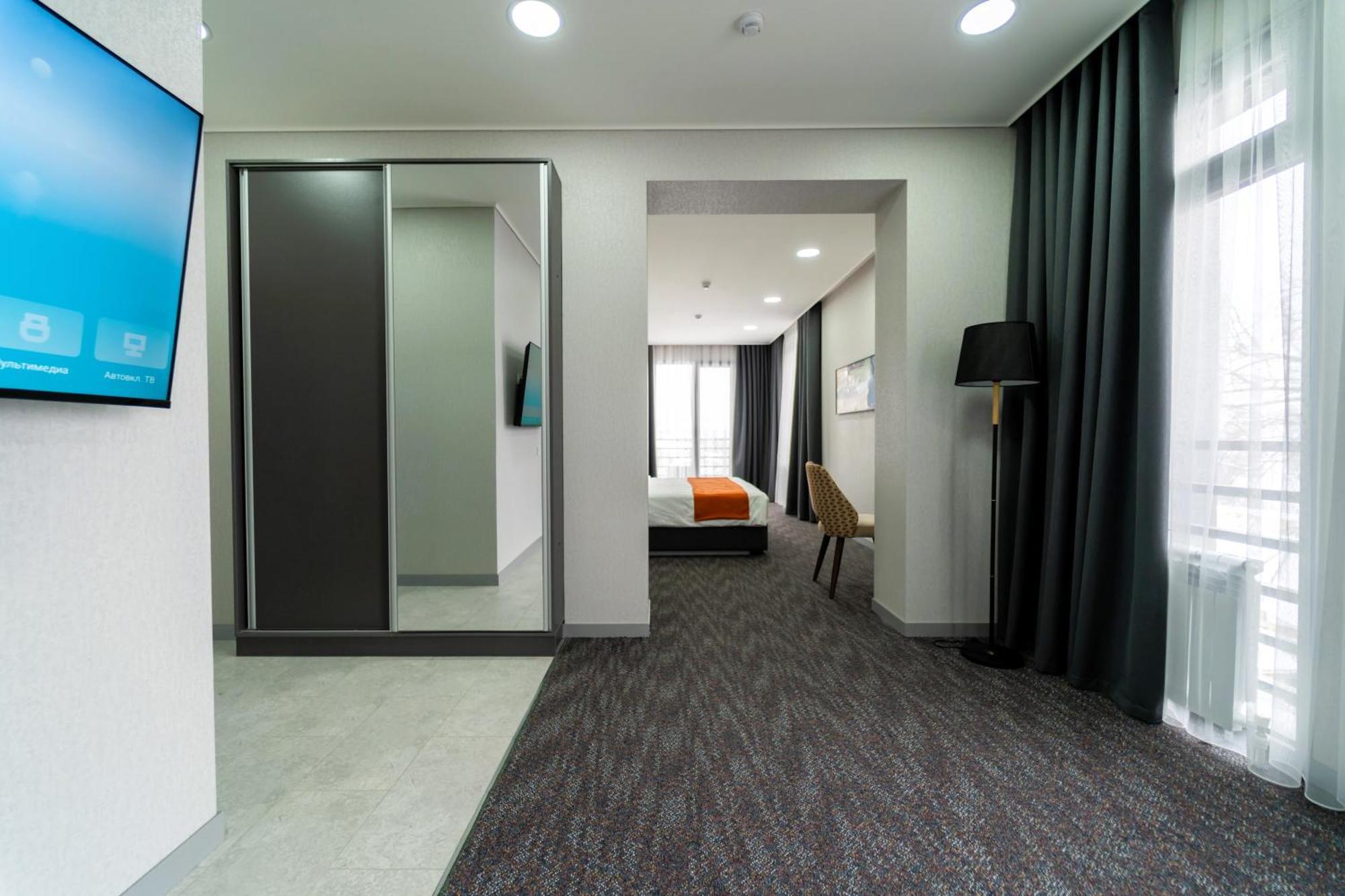 Nuovo Boutique Hotel Tashkent Ngoại thất bức ảnh