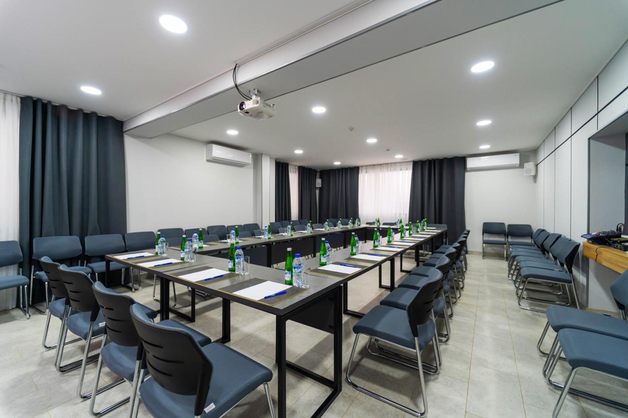 Nuovo Boutique Hotel Tashkent Ngoại thất bức ảnh