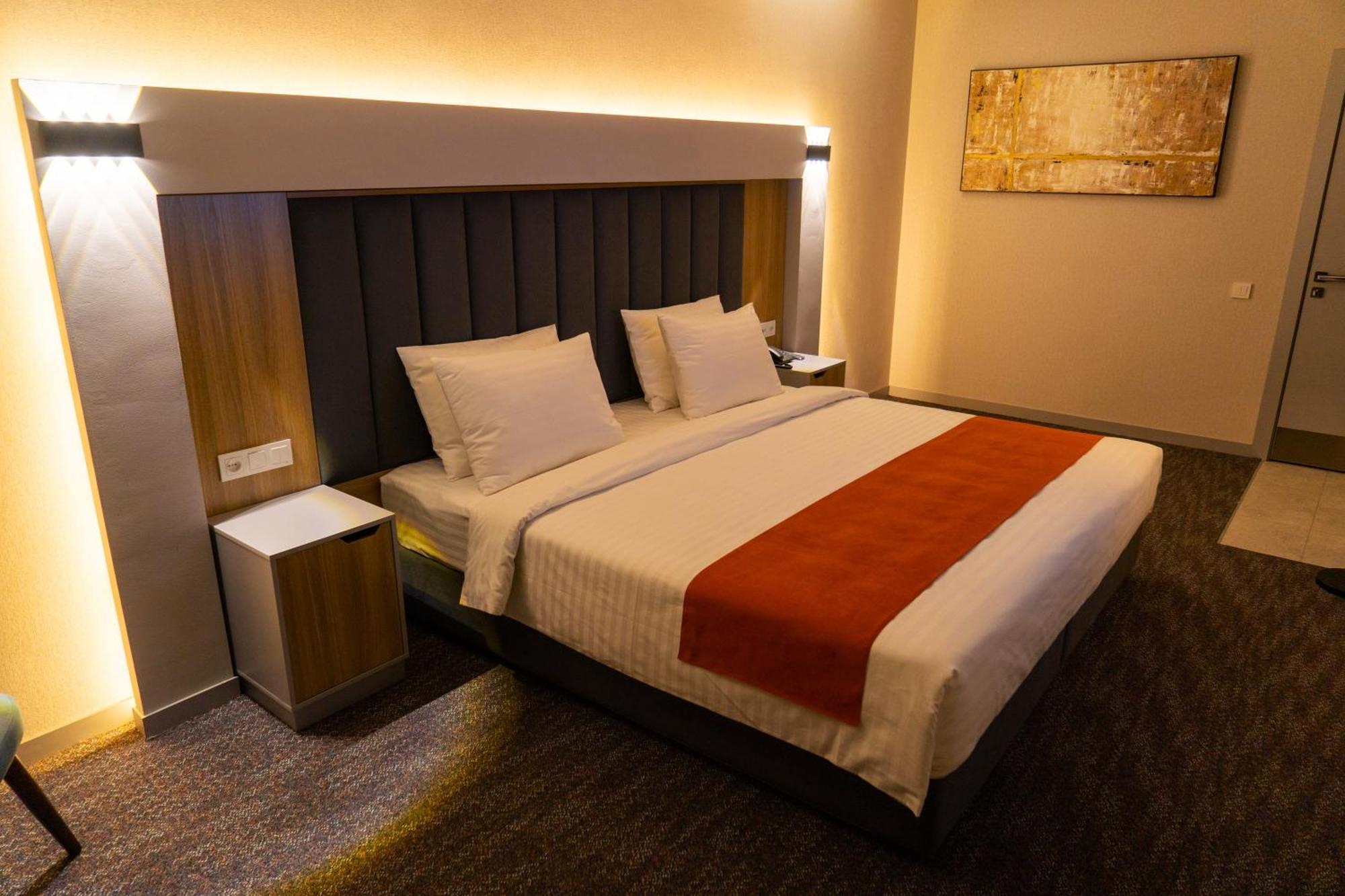Nuovo Boutique Hotel Tashkent Ngoại thất bức ảnh
