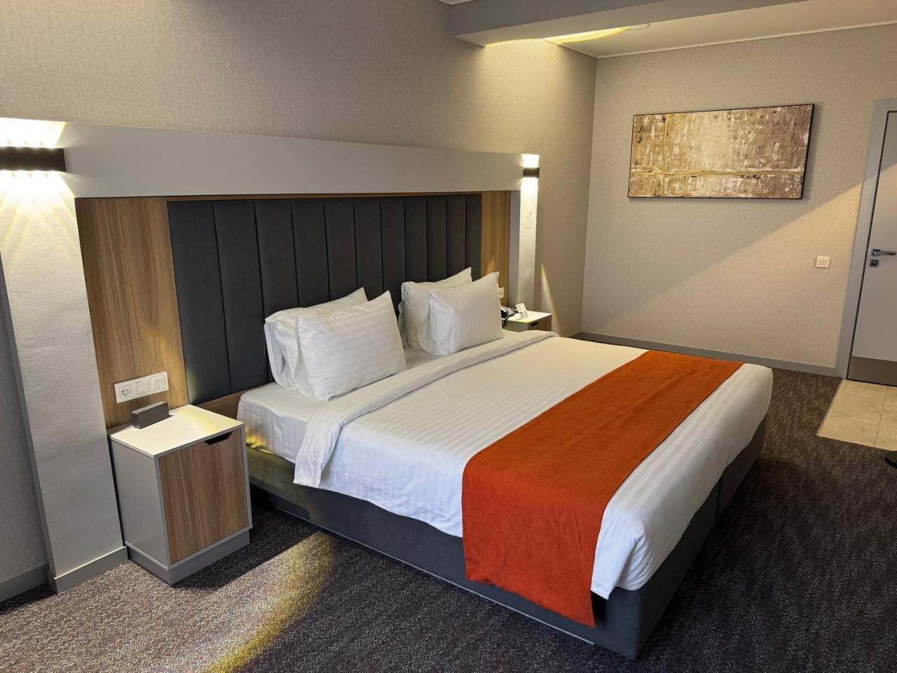 Nuovo Boutique Hotel Tashkent Ngoại thất bức ảnh